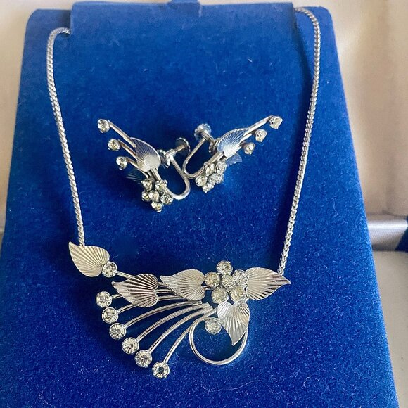 VTG Krementz & Co rhinestone necklace with matching screw back earrings - Picture 1 of 4